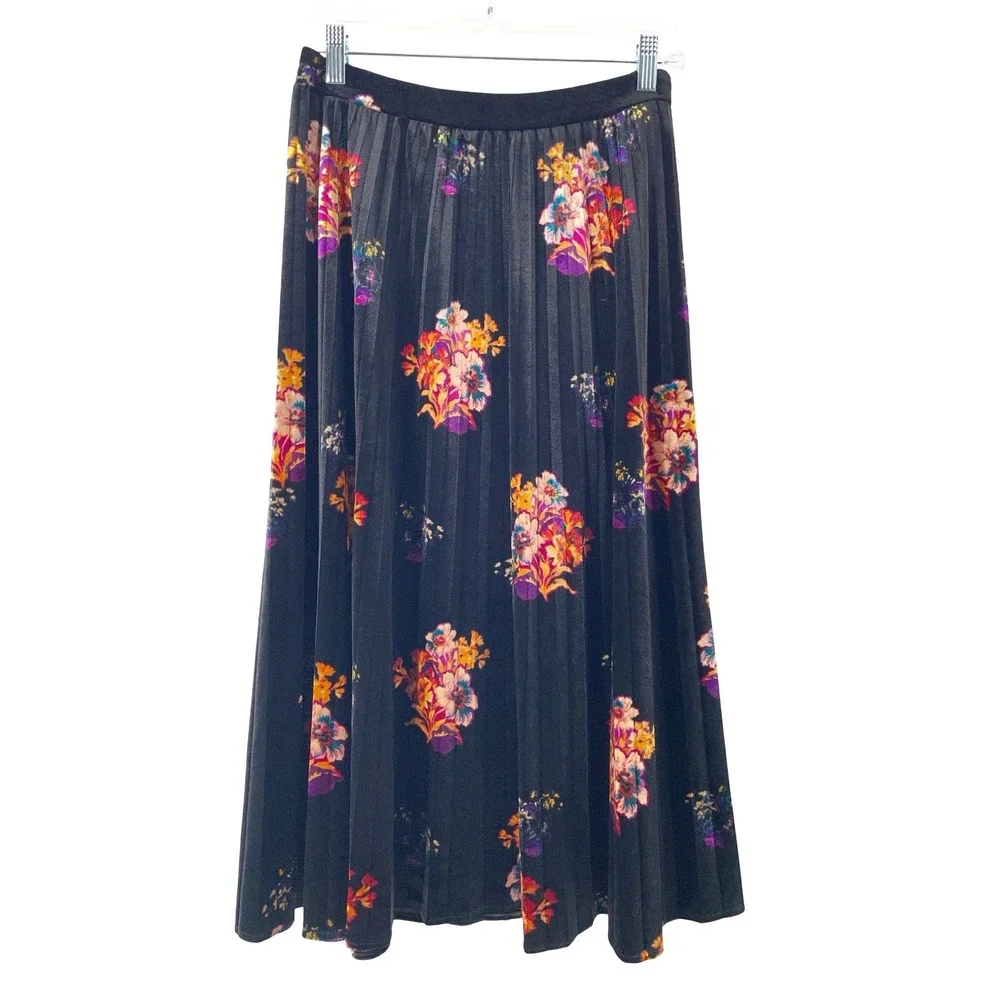 Anthropologie Maeve pleated velvet floral midi skirt Size S boho black